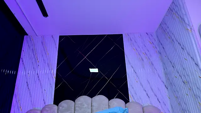 violett lo online show from 05.30.26