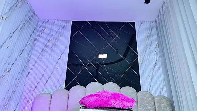 violett lo online show from 07.29.26