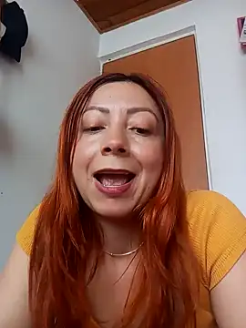 Snapshot of malusexy33 chatting on 02.10.25 malusexy33 online show from 02.10.25