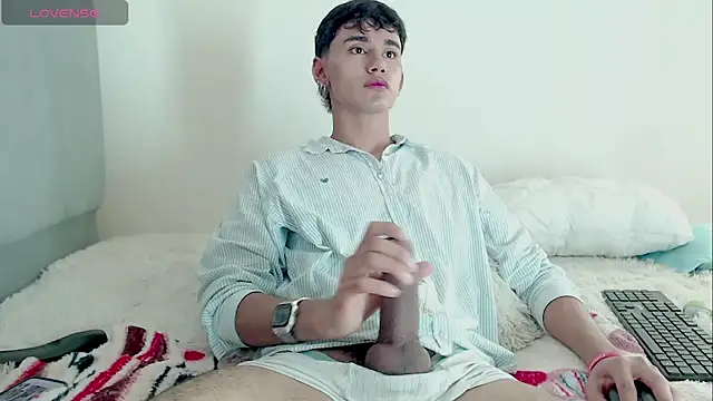 Snapshot of juan_stiven chatting on 02.26.26 juan stiven online show from 02.26.26