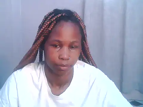 Snapshot of SexxyTerry chatting on 10.16.25 SexxyTerry online show from 10.16.25