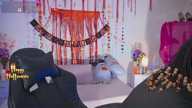 EmmaSanzz  online show from 11.01.25