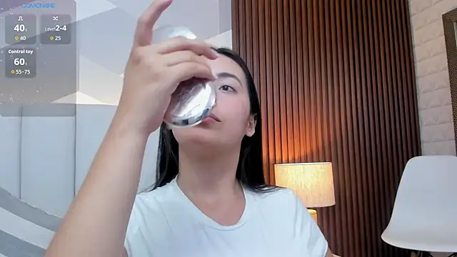 Julietasantos   online show from 02.28.26