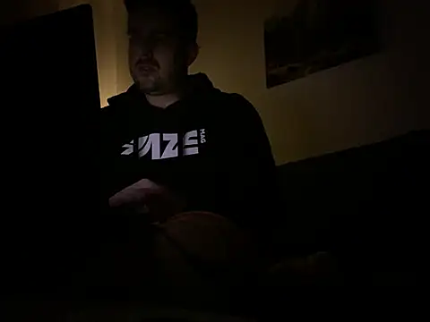 Snapshot of Fuckbuddy36 chatting on 12.15.24 Fuckbuddy36 online show from 12.15.24