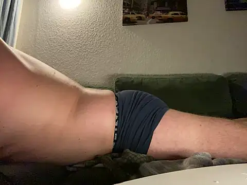 Snapshot of Fuckbuddy36 chatting on 02.25.25 Fuckbuddy36 online show from 02.25.25