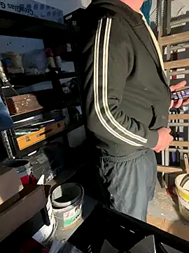 Snapshot of Fuckbuddy36 chatting on 10.19.25 Fuckbuddy36 online show from 10.19.25