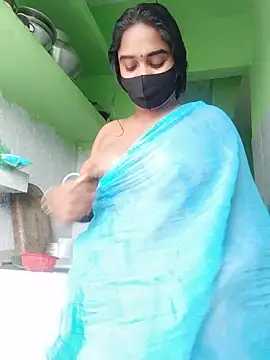 Snapshot of Kotha_-Moni chatting on 12.24.24 Kotha -Moni online show from 12.24.24