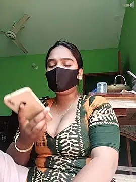 Snapshot of Kotha_-Moni chatting on 01.18.25 Kotha -Moni online show from 01.18.25