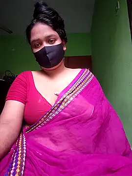 Snapshot of Kotha_-Moni chatting on 12.22.25 Kotha -Moni online show from 12.22.25