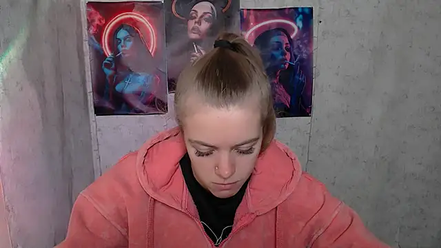 AliceFlirtt  online show from 09.24.25