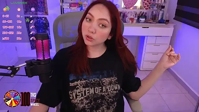 LilyVelvett online show from 03.10.26