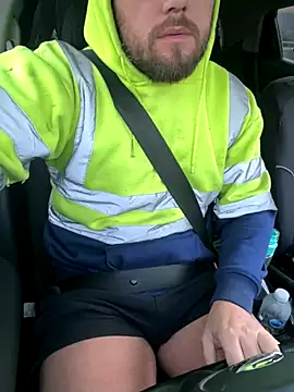 Snapshot of cussy007 chatting on 10.27.25 cussy007 online show from 10.27.25