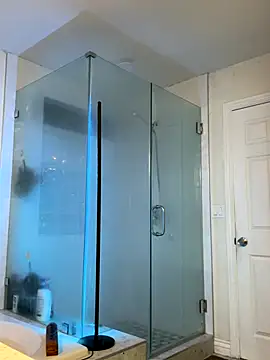 Snapshot of El_Gizmo chatting on 01.08.26 El Gizmo online show from 01.08.26