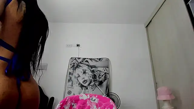  juliana star  online show from 10.10.25