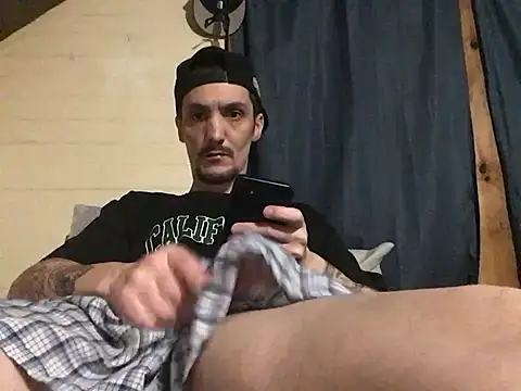 Snapshot of jabo870 chatting on 12.15.24 jabo870 online show from 12.15.24