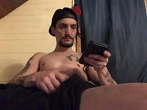 Snapshot of jabo870 chatting on 02.15.25 jabo870 online show from 02.15.25