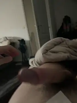 Snapshot of Hatah_ chatting on 02.27.26 Hatah online show from 02.27.26