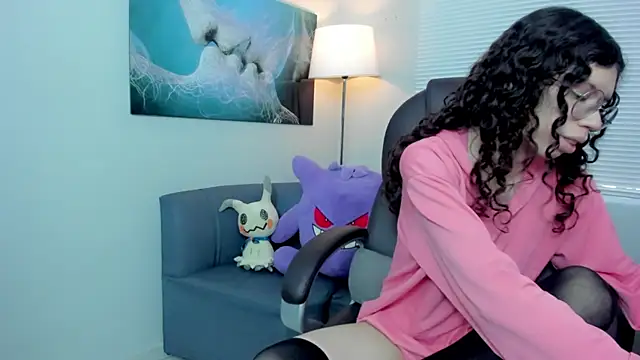 Angel Dust18 online show from 12.18.25