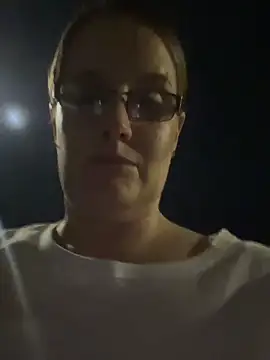 notlikeothergirlsEW12 online show from 12.13.24