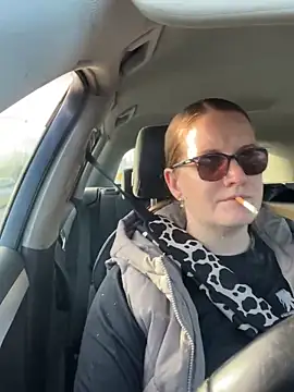 notlikeothergirlsEW12 online show from 01.23.25