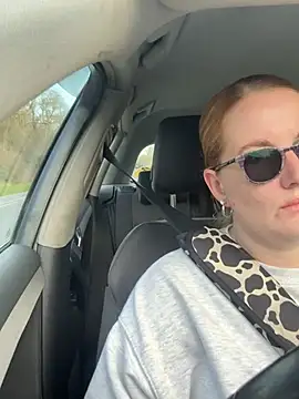 notlikeothergirlsEW12 online show from 03.05.25