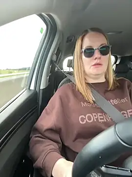 notlikeothergirlsEW12 online show from 03.16.25