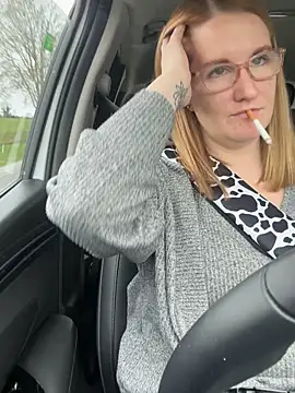 notlikeothergirlsEW12 online show from 03.17.25