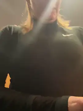 notlikeothergirlsEW12 online show from 03.20.25