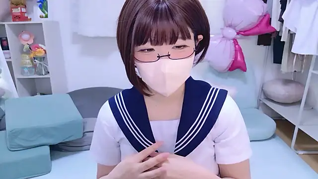 Snapshot of 841_yayoi chatting on 05.15.26 841 yayoi online show from 05.15.26