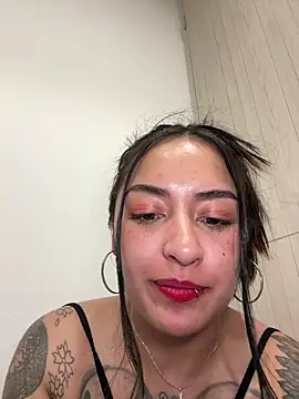 Rae Lil White online show from 02.03.26