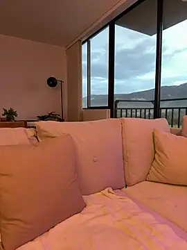 Rae Lil White online show from 02.16.26