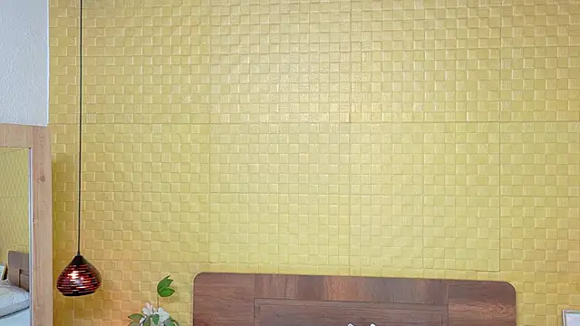 Squirter pussybomb online show from 01.22.25