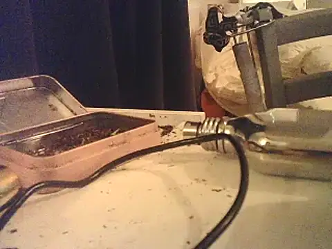 Snapshot of DaddyQuimHot chatting on 12.20.24 DaddyQuimHot online show from 12.20.24