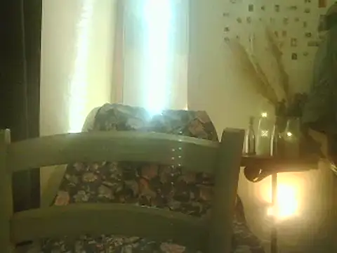 Snapshot of DaddyQuimHot chatting on 12.24.24 DaddyQuimHot online show from 12.24.24