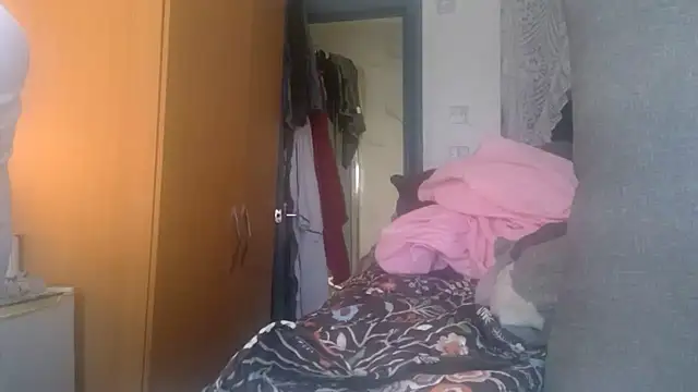 Snapshot of DaddyQuimHot chatting on 09.22.25 DaddyQuimHot online show from 09.22.25