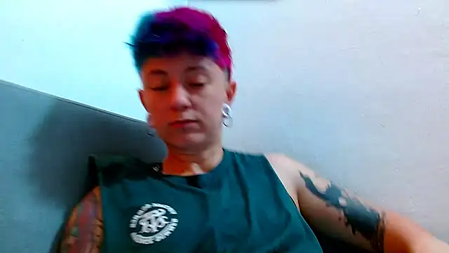 Snapshot of tomboyblue chatting on 06.30.26 tomboyblue online show from 06.30.26
