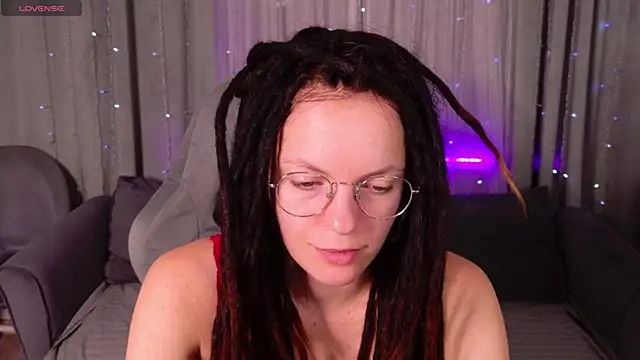 CoreyJane online show from 08.05.26
