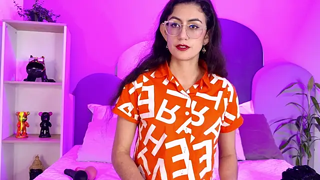 SophieGomez22 online show from 05.04.26