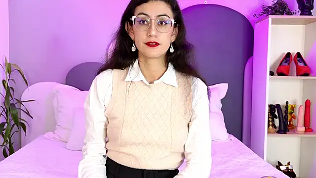 SophieGomez22 online show from 06.06.26