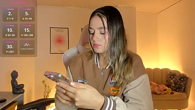 LittleSofia  online show from 12.18.25