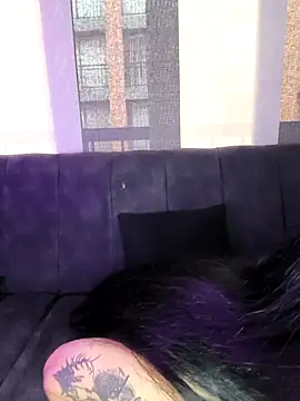 Snapshot of Mazikeen-- chatting on 01.10.26 Mazikeen-- online show from 01.10.26