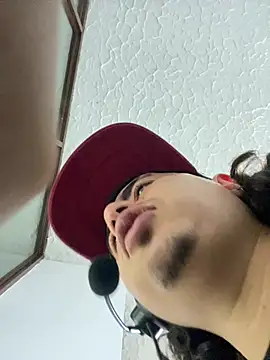 Snapshot of DanielGomez9 chatting on 02.16.26 DanielGomez9 online show from 02.16.26