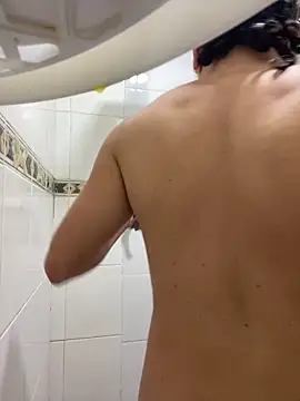 Snapshot of DanielGomez9 chatting on 03.24.26 DanielGomez9 online show from 03.24.26