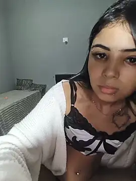 Snapshot of Livia_Diaz chatting on 05.20.26 Livia Diaz online show from 05.20.26