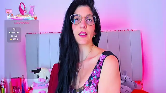 caro lyne  online show from 06.19.26