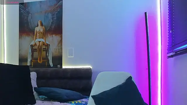 marianaa90 online show from 06.12.26