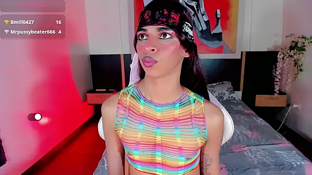 Snapshot of laura_barjun chatting on 03.15.25 laura barjun online show from 03.15.25