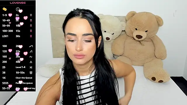 DarcieJane online show from 12.03.24