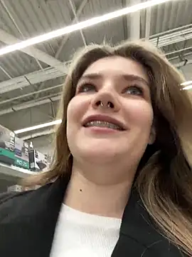 Snapshot of Holy_Tereza chatting on 01.08.25 Holy Tereza online show from 01.08.25