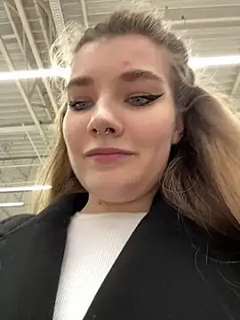 Snapshot of Holy_Tereza chatting on 01.12.25 Holy Tereza online show from 01.12.25